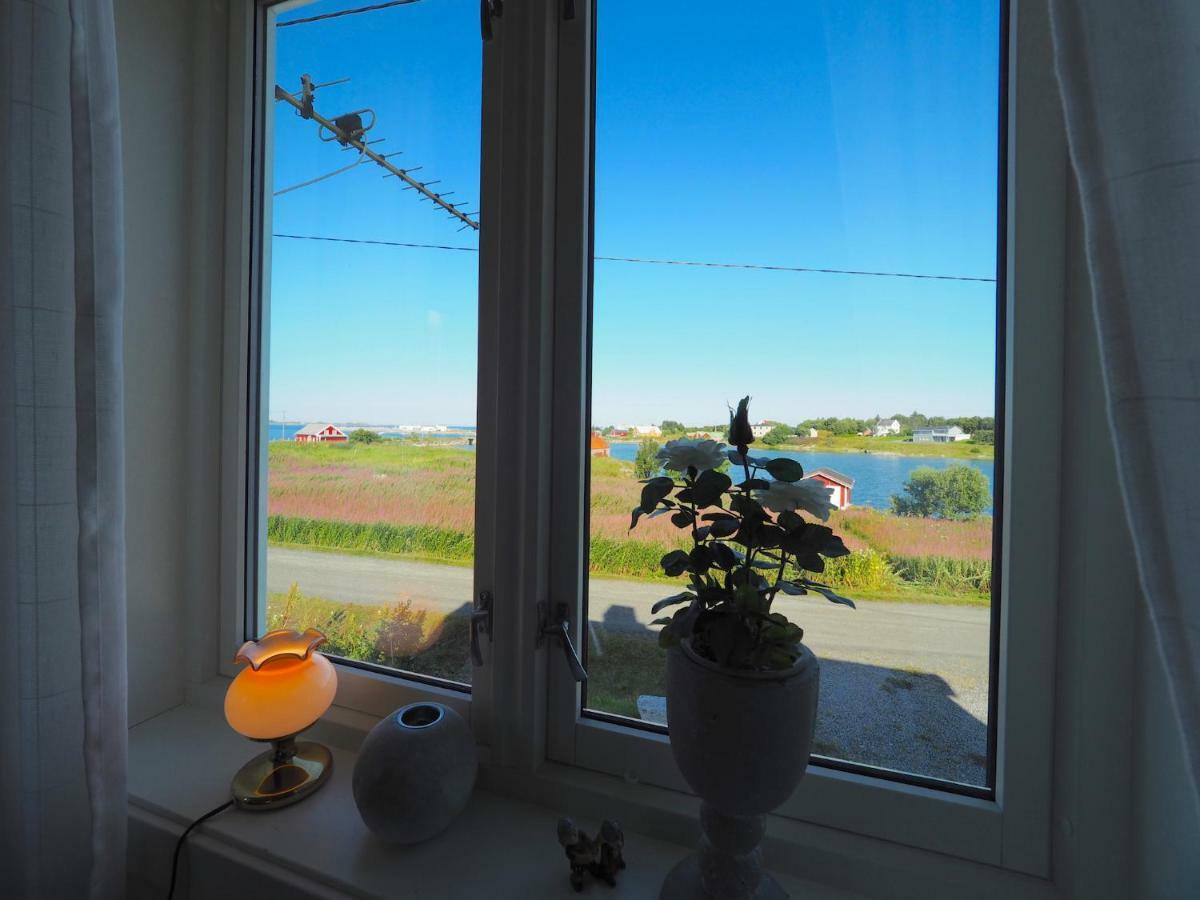 Steinbakk - Vestresand Lofoten Bostad Экстерьер фото