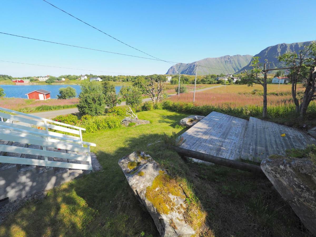 Steinbakk - Vestresand Lofoten Bostad Экстерьер фото